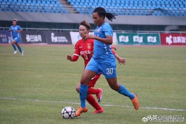 哈兰德：和老队友重逢我很高兴 他们未能阻止我进球