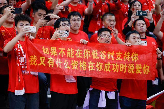 西甲保级悬念：AI模拟揭示皇家马略卡“上岸”概率，一分之差天堂地狱？